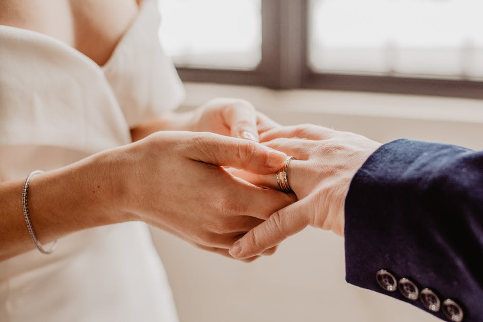 6 Tips for Choosing Wedding Rings